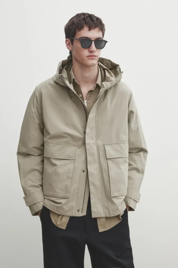 Parka with removable lining