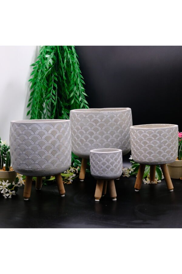 DALGA DESENLİ AHŞAP AYAKLI DEKORATİF SET BETON SAKSI