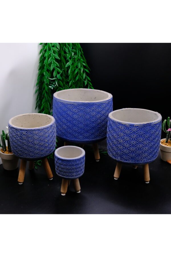 YILDIZ MOTİFLİ AHŞAP AYAKLI DEKORATİF SET BETON SAKSI